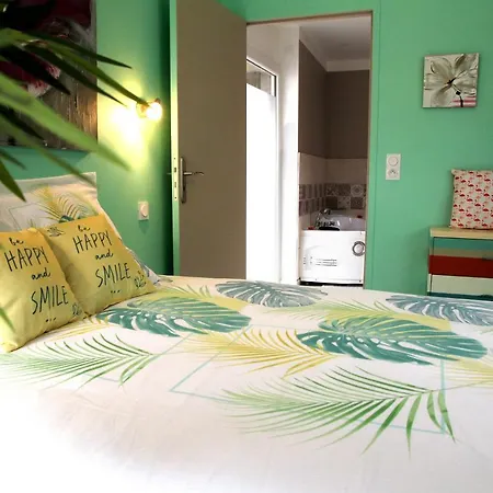 T2 Le Sauna & Balneo Confort. Apartamento Agen